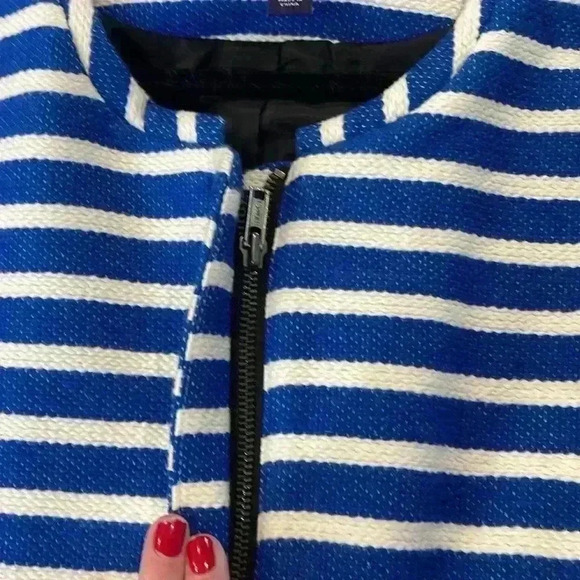 Cute blue and white striped gap jacket - Picture 5 of 8